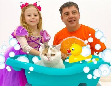 Nastya and Dad Bathe a Kitten Bath Time Adventure 1 Настя и папа купают котёнка