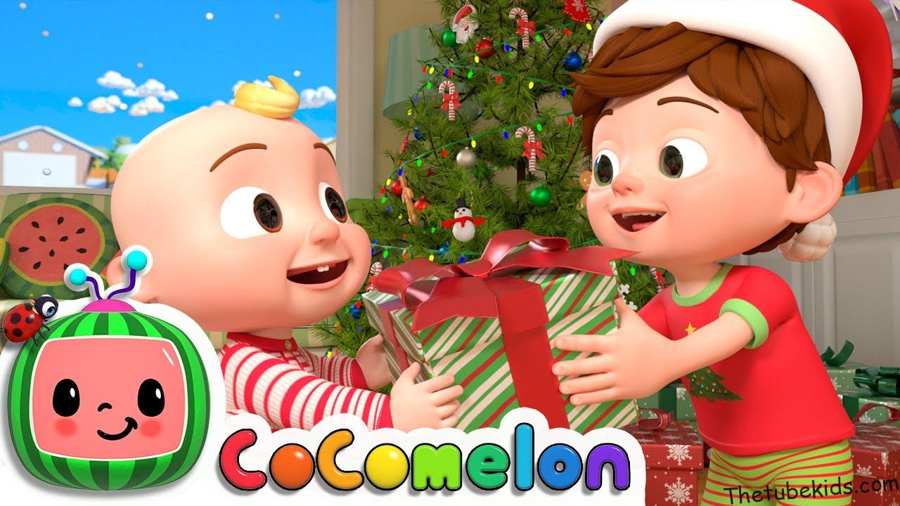 TomTom's Holiday Giving Story | CoComelon Nursery Rhymes